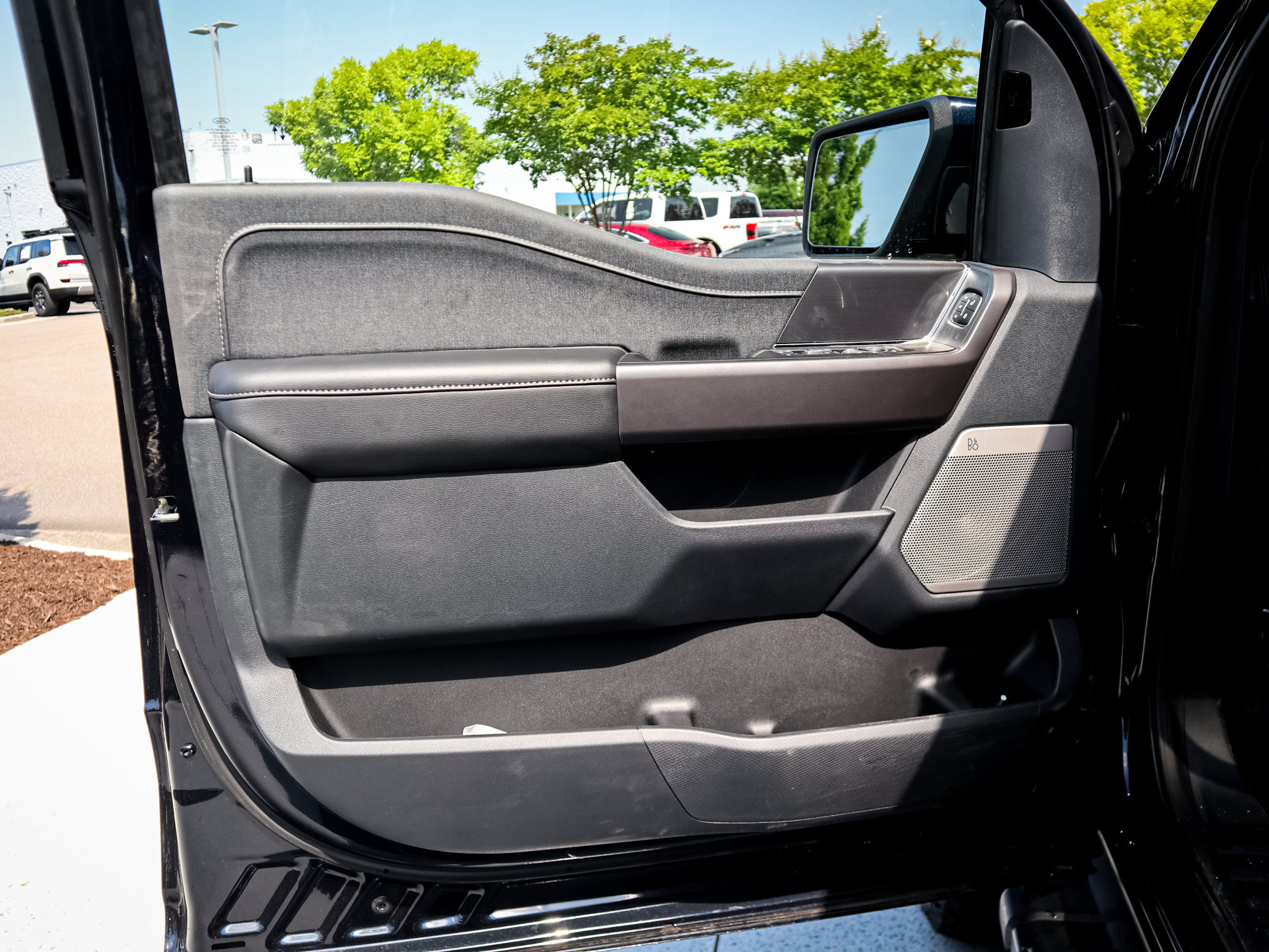 Used 2026 Ford F150 Lariat AWD/4WD image 14