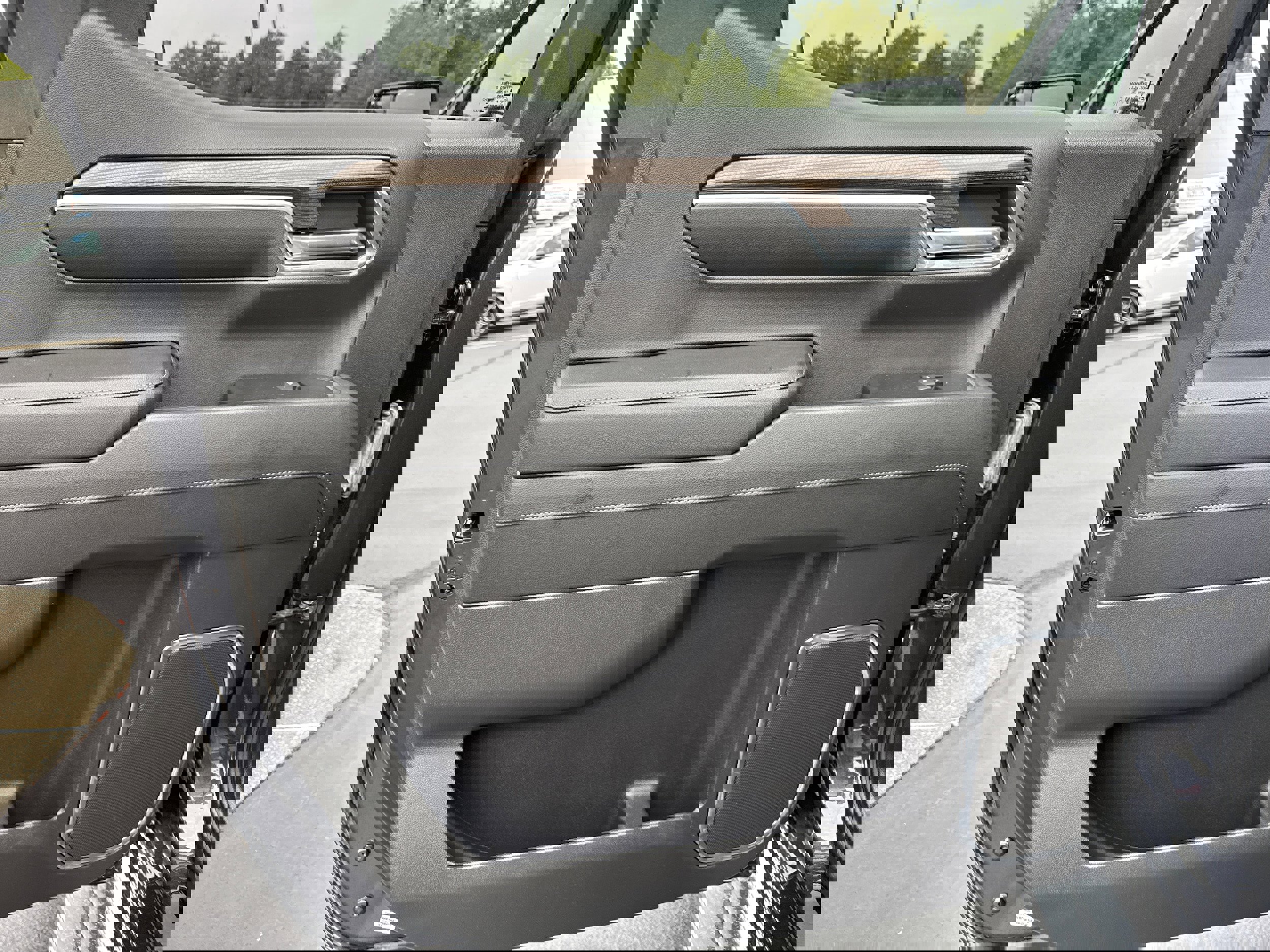 Used 2024 Chevrolet Silverado 1500 RST image 10