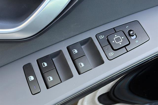 New 2026 Kia Niro Wind FWD image 12