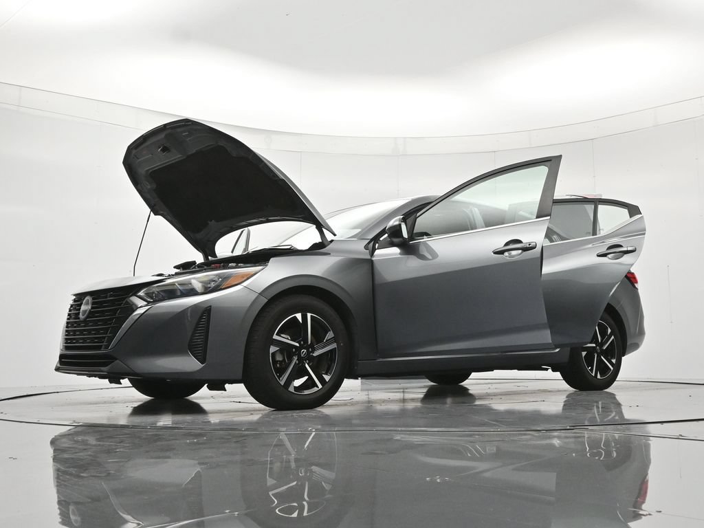 Used 2024 Nissan Sentra SV FWD image 48