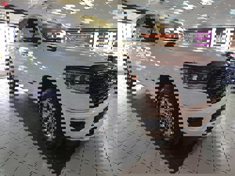 Used 2020 RAM 1500 Big Horn image 3