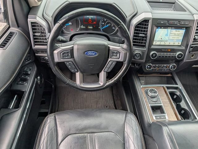 Used 2018 Ford Expedition Max Platinum image 10
