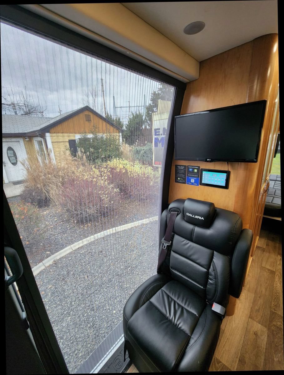 Used 2021 Mercedes-Benz Sprinter 3500 image 31