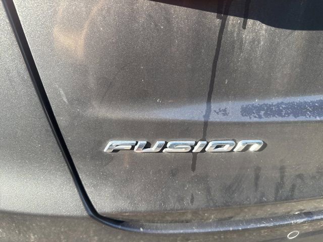 Used 2020 Ford Fusion SE AWD/4WD image 10