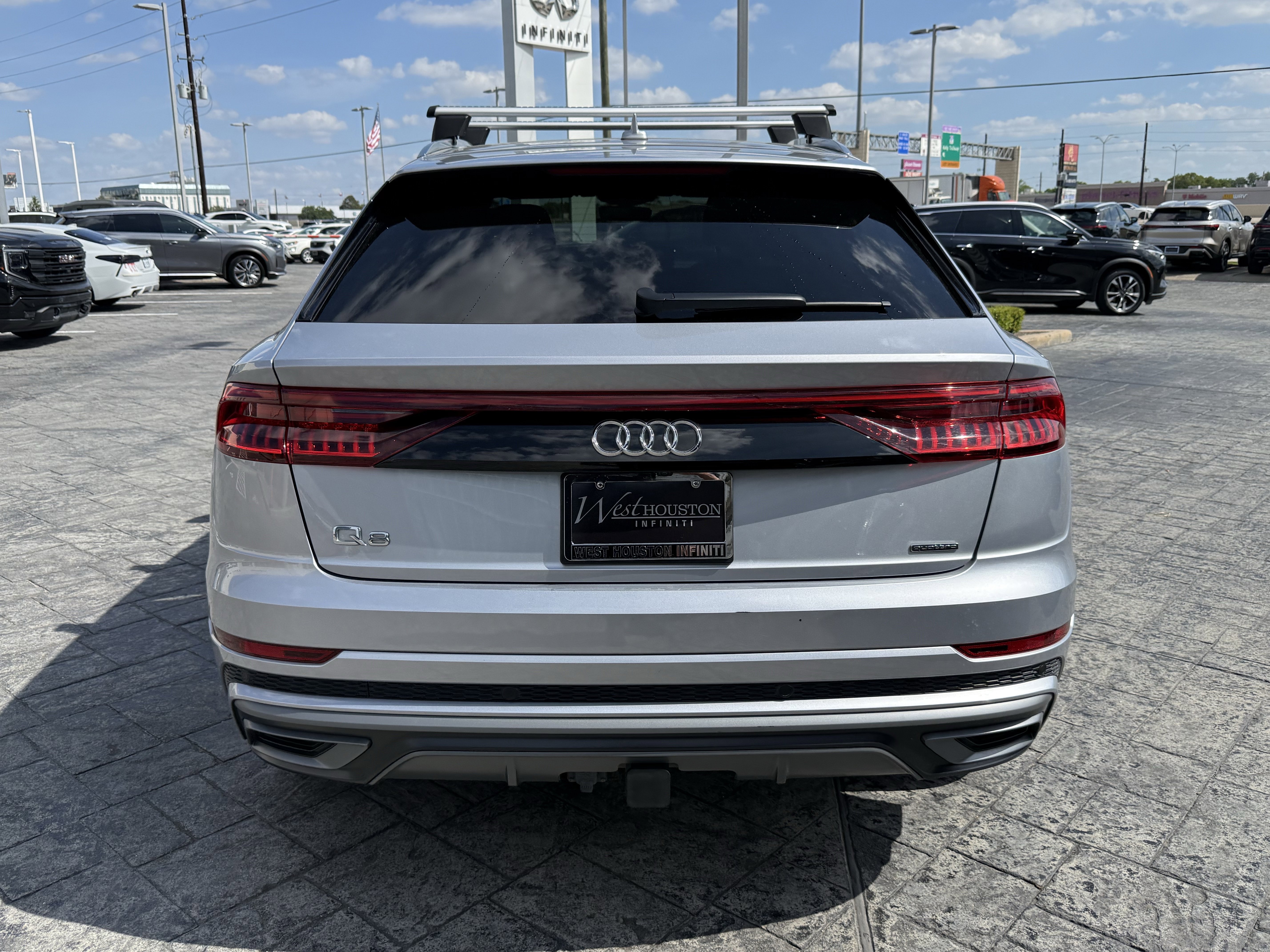 Used 2021 Audi Q8 Premium Plus w/ Premium Plus Package image 6