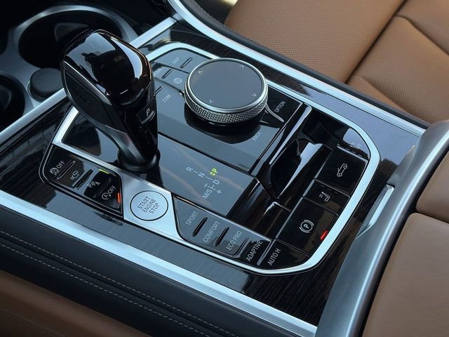 Used 2026 BMW 840i Convertible RWD image 29