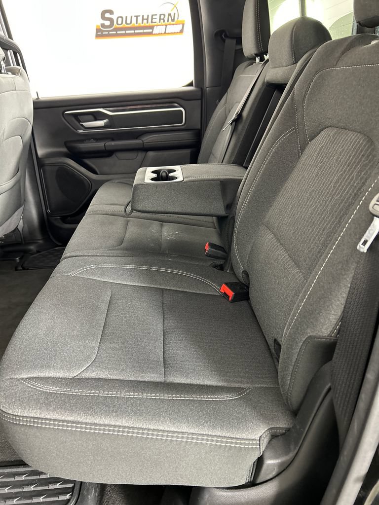 Used 2020 RAM 1500 Big Horn AWD/4WD image 18