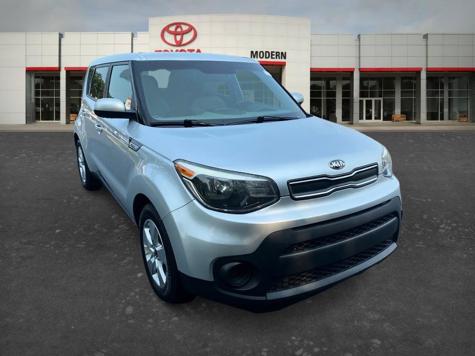 Used 2017 Kia Soul FWD image 3