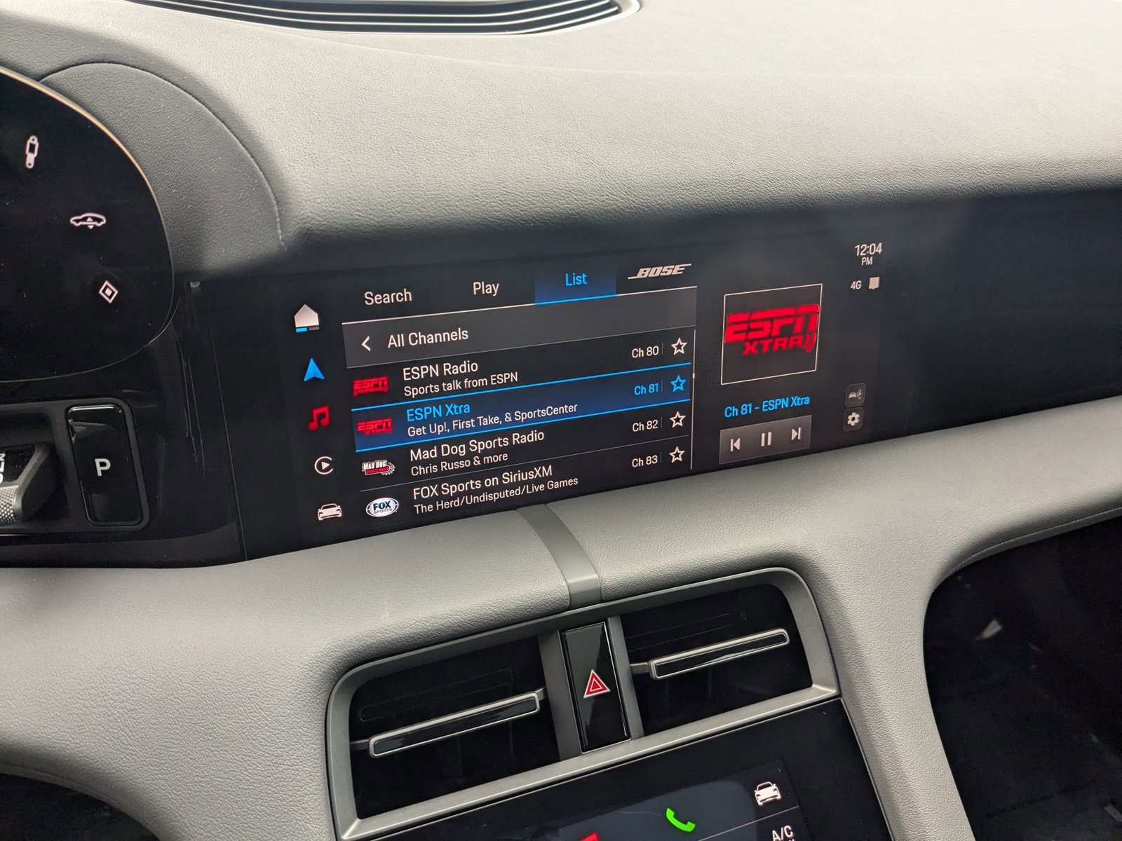 Used 2025 Porsche Taycan image 16