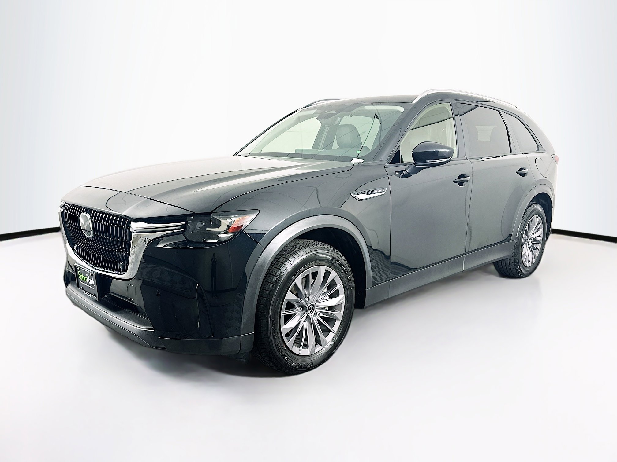 Used 2025 MAZDA CX-90 3.3 Turbo w/ Preferred Package image 3