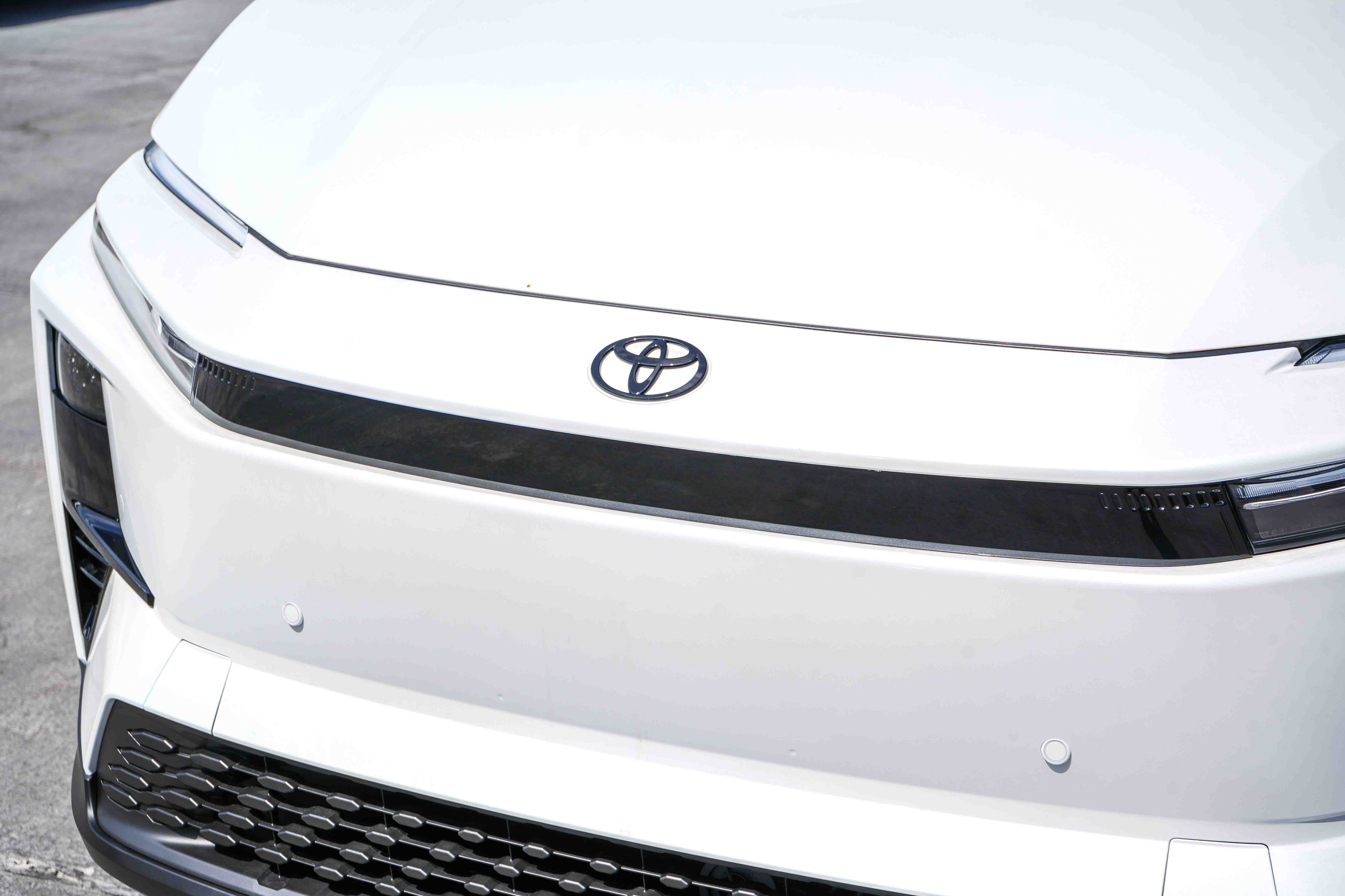 New 2026 Toyota C-HR AWD/4WD image 6
