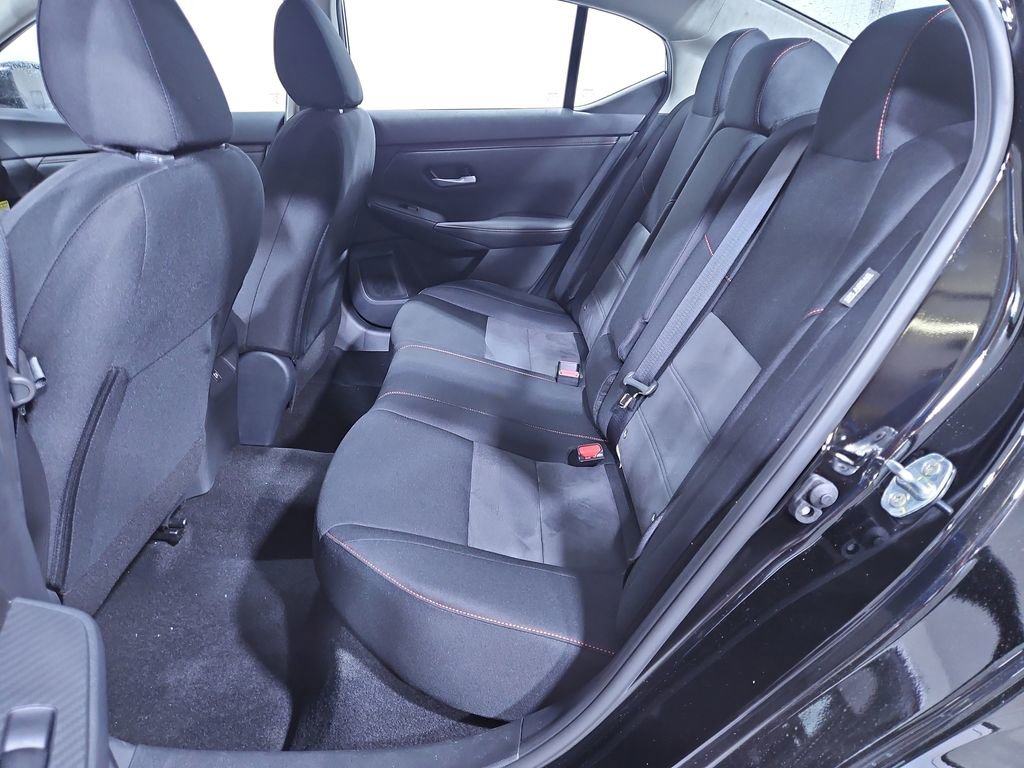 New 2025 Nissan Sentra SR w/ Midnight Edition image 24