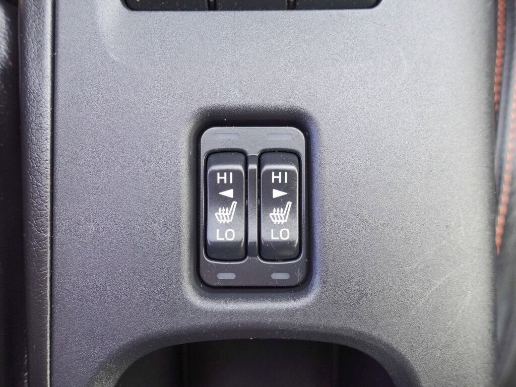 Certified 2023 Toyota GR86 10th Anniversary SE image 24