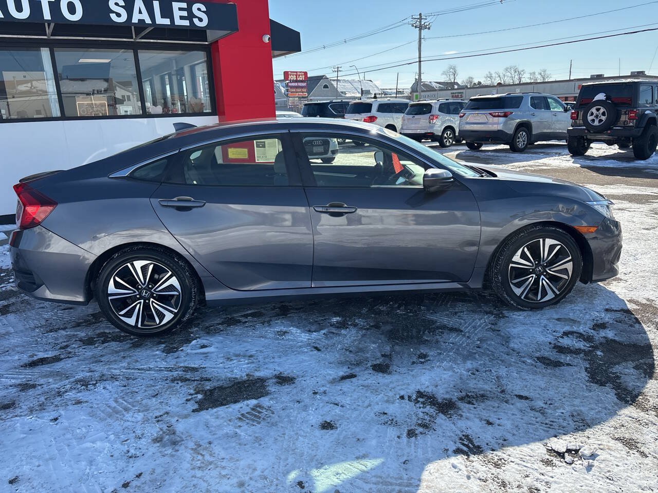 Used 2018 Honda Civic EX-T image 4