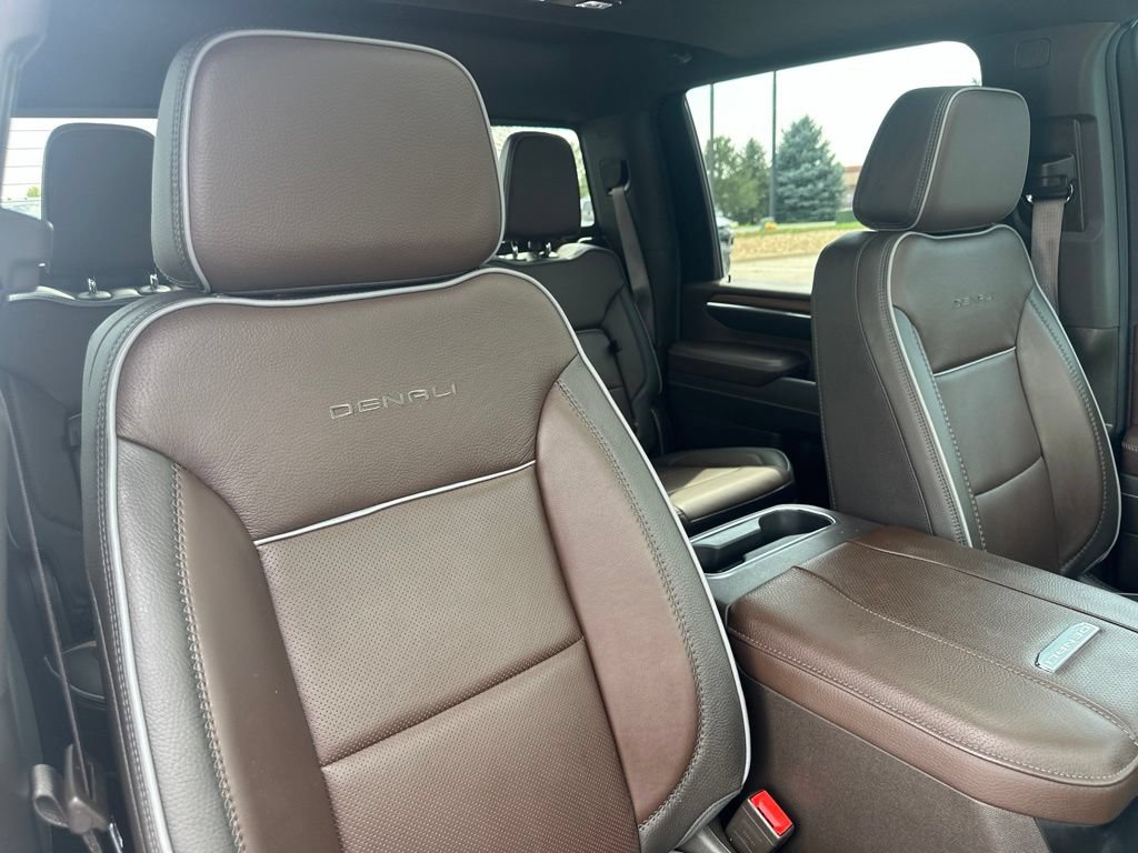 Certified 2025 GMC Sierra 3500 Denali w/ Denali Reserve Package AWD/4WD image 28