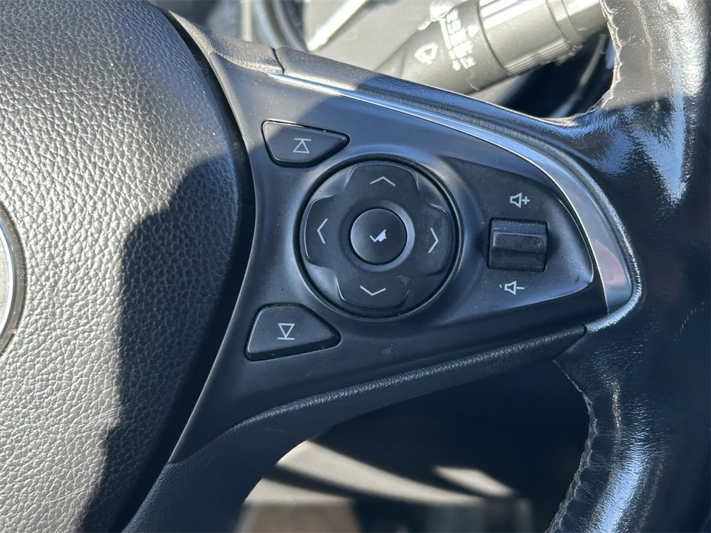 Used 2019 Buick Envision Essence image 40