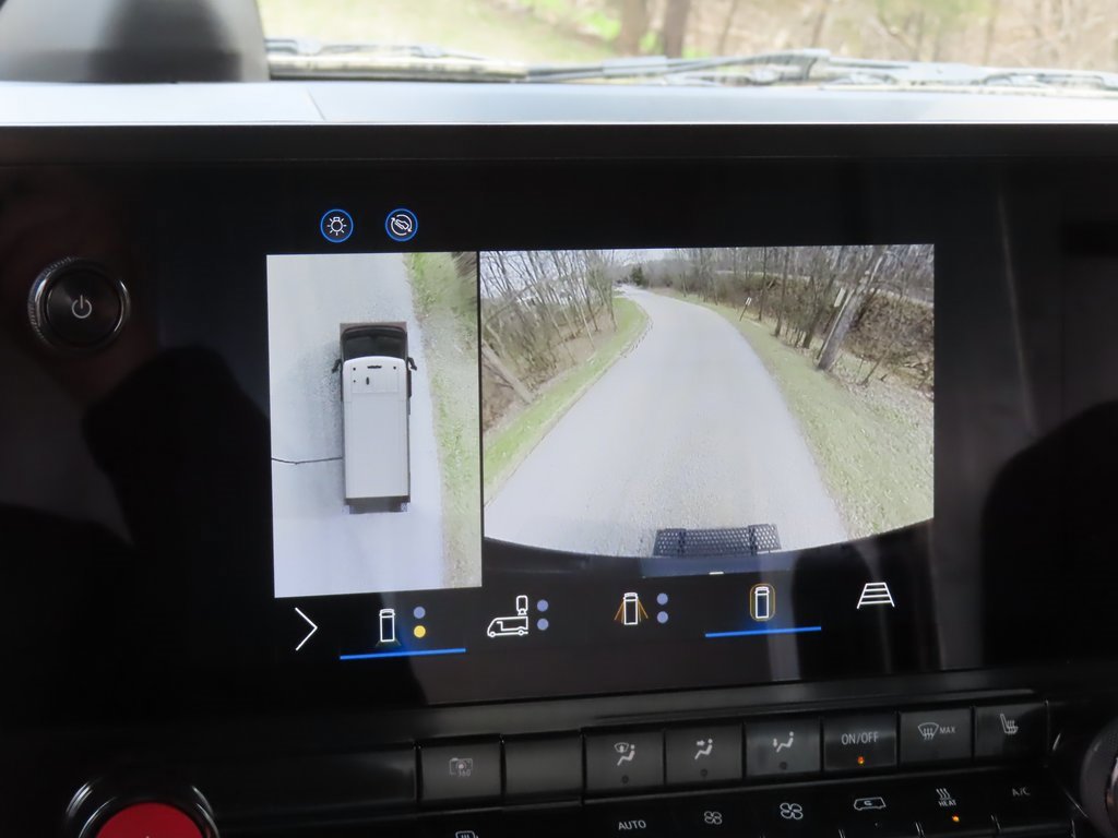 New 2025 Chevrolet Brightdrop 400 w/ Battery Pack, Max Range image 9