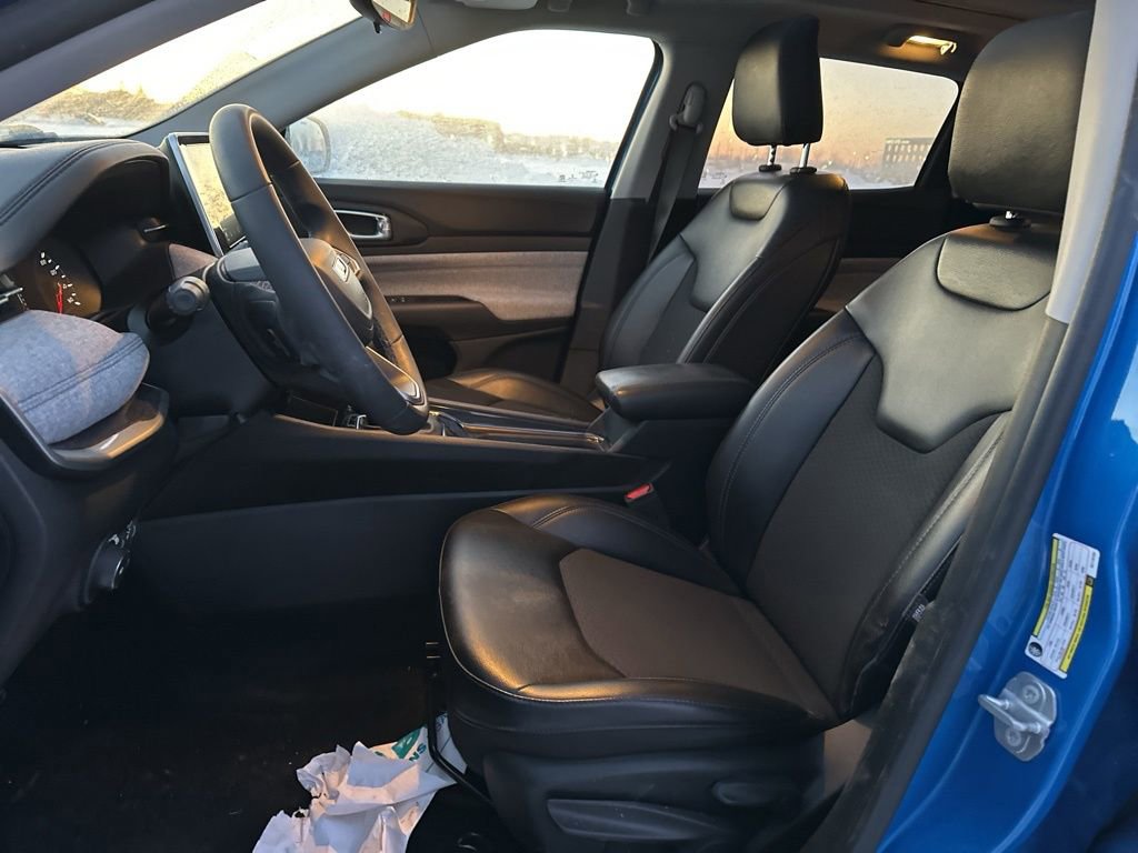 Used 2022 Jeep Compass Latitude w/ Sun and Sound Group image 15