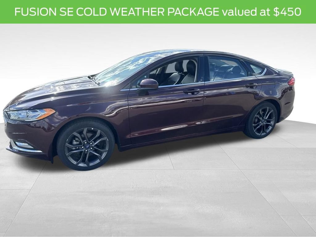 Used 2018 Ford Fusion SE w/ Equipment Group 201A FWD image 6