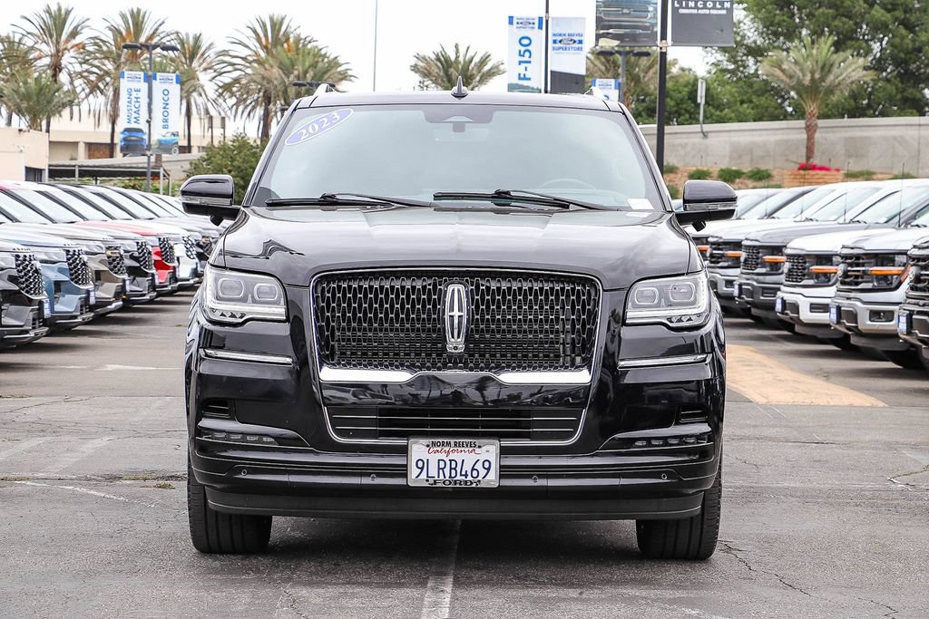Certified 2023 Lincoln Navigator L Reserve RWD image 2