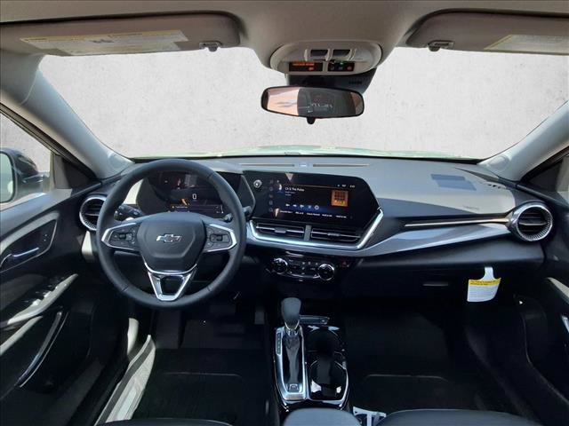 New 2026 Chevrolet Trax ACTIV w/ Sunroof Package FWD image 15