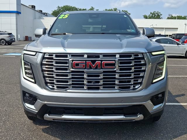 Certified 2025 GMC Yukon XL Denali AWD/4WD image 2
