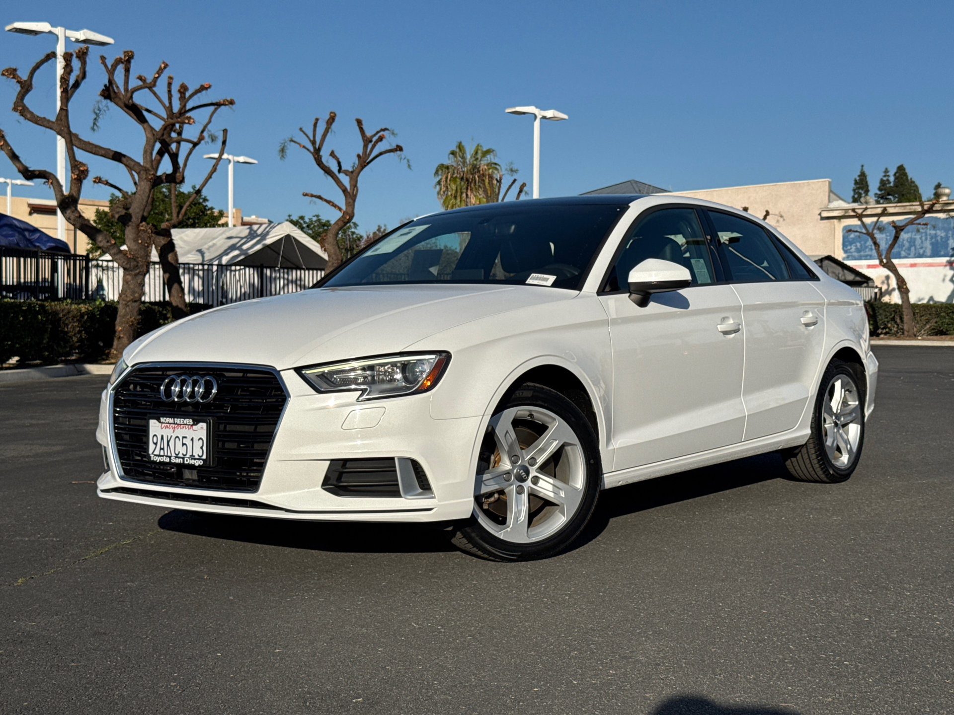 Used 2018 Audi A3 2.0T Premium image 2