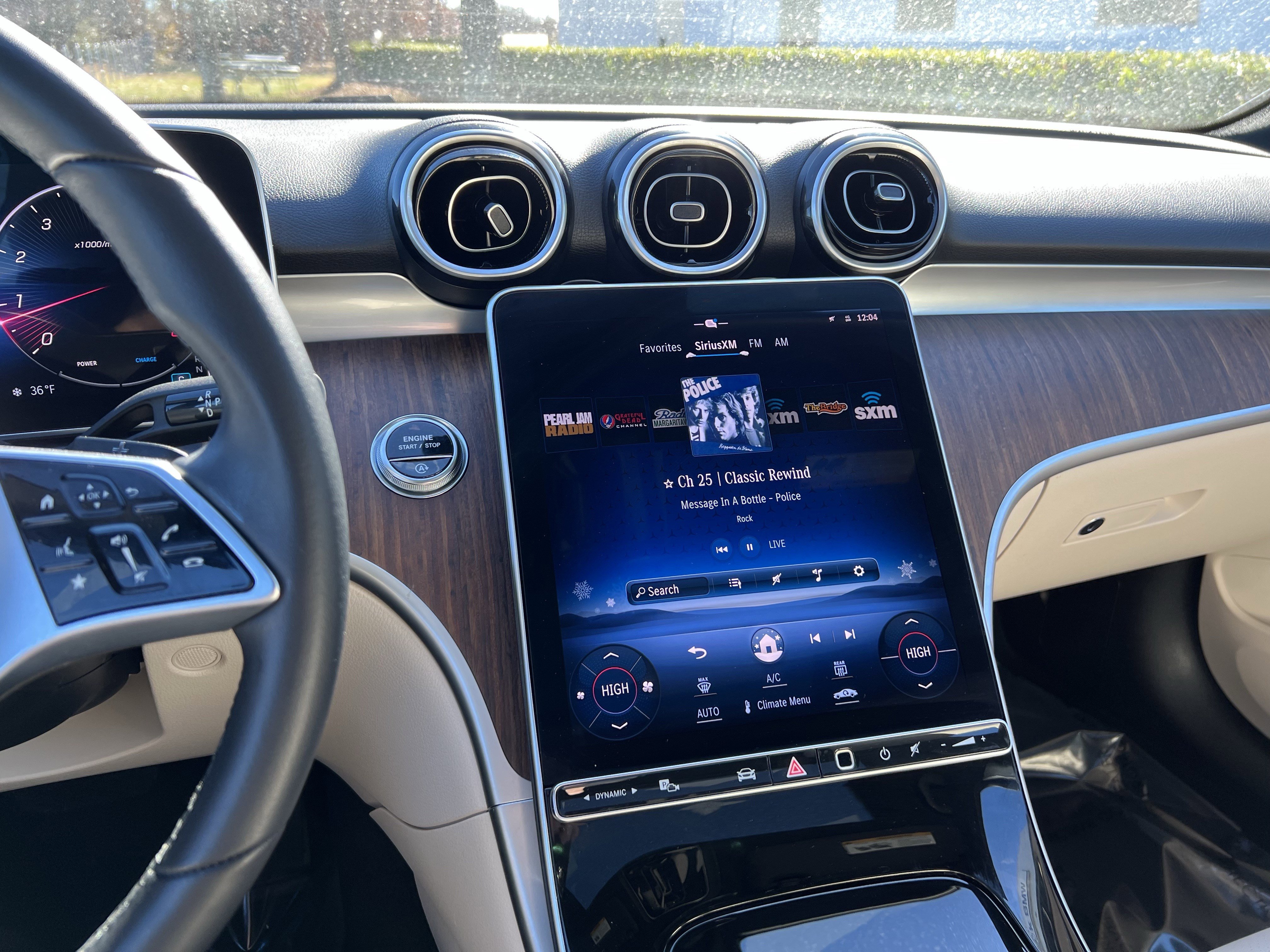 Used 2024 Mercedes-Benz C 300 4MATIC Sedan image 31