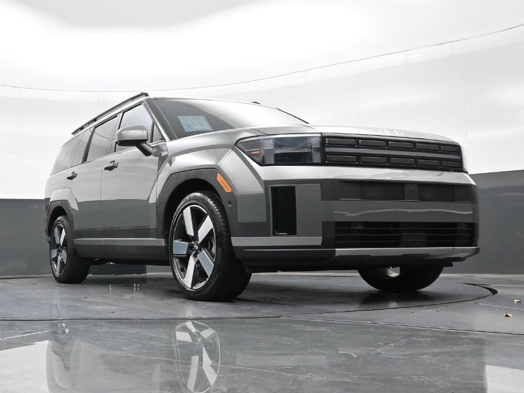 Used 2024 Hyundai Santa Fe Limited AWD/4WD image 29