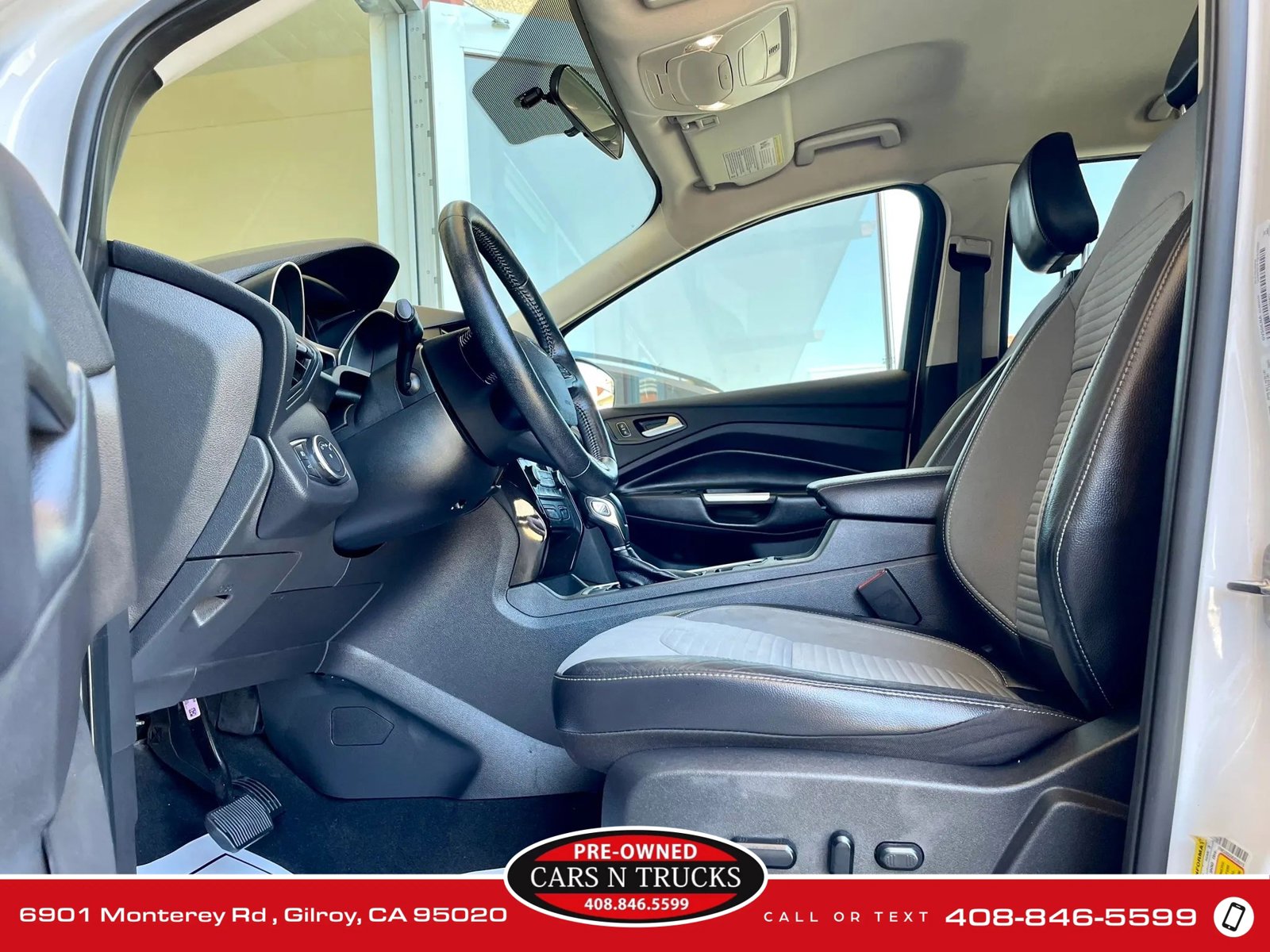 Used 2019 Ford Escape SE image 8