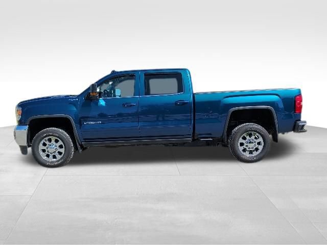 Used 2018 GMC Sierra 2500 SLE w/ SLE Preferred Package AWD/4WD image 6