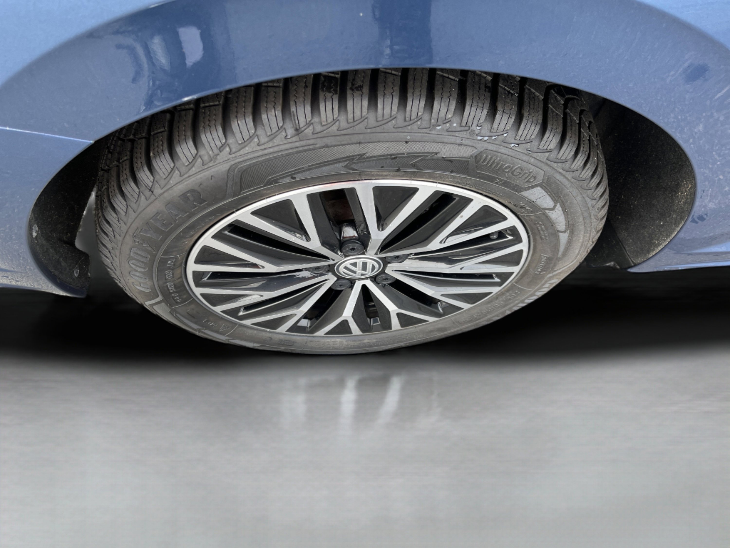 Used 2021 Volkswagen Jetta S w/ Driver Assistance Package image 9