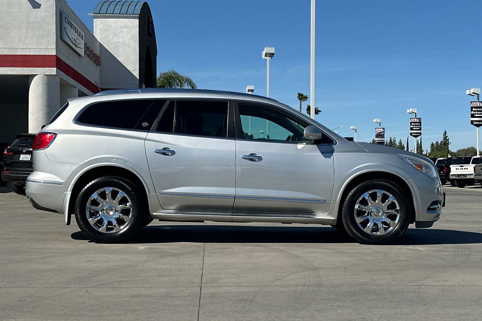 Used 2016 Buick Enclave Leather image 7