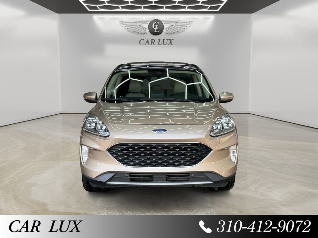 Used 2020 Ford Escape Titanium image 8