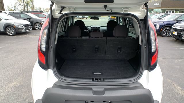 Used 2016 Kia Soul FWD image 22