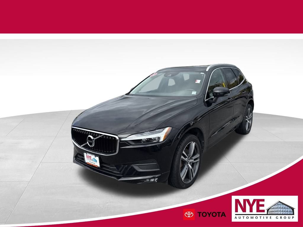 Used 2021 Volvo XC60 T5 Momentum w/ Premium Package