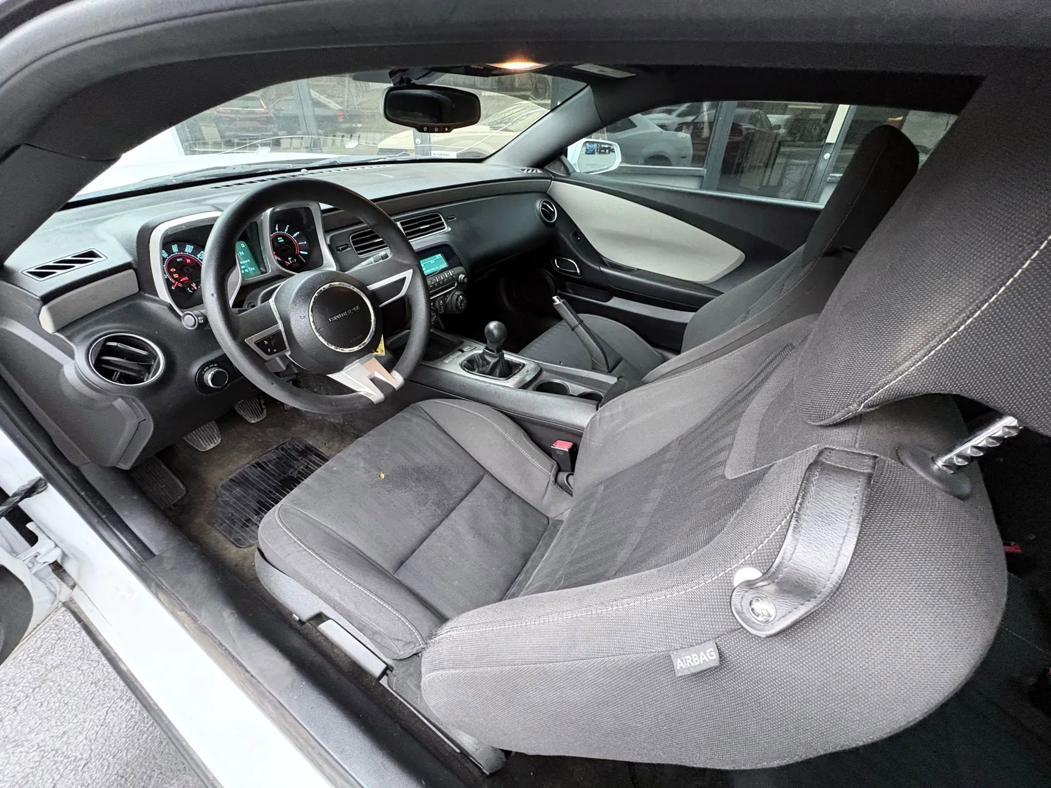 Used 2010 Chevrolet Camaro LS RWD image 11