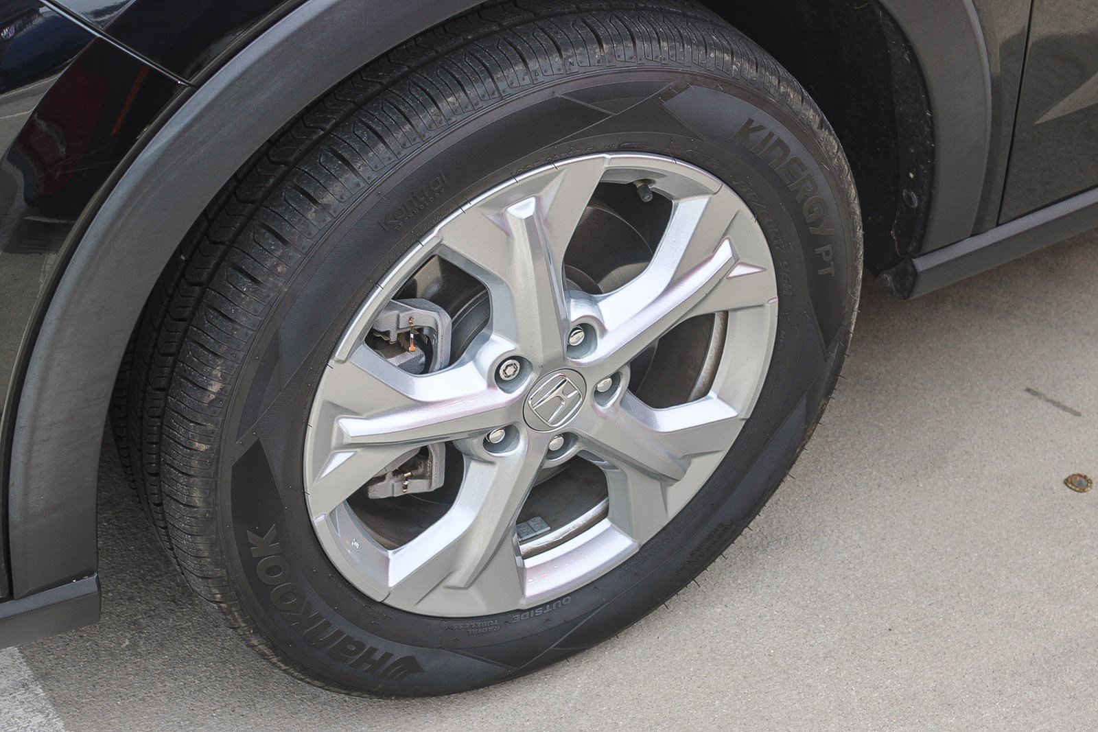 Used 2023 Honda HR-V LX image 8