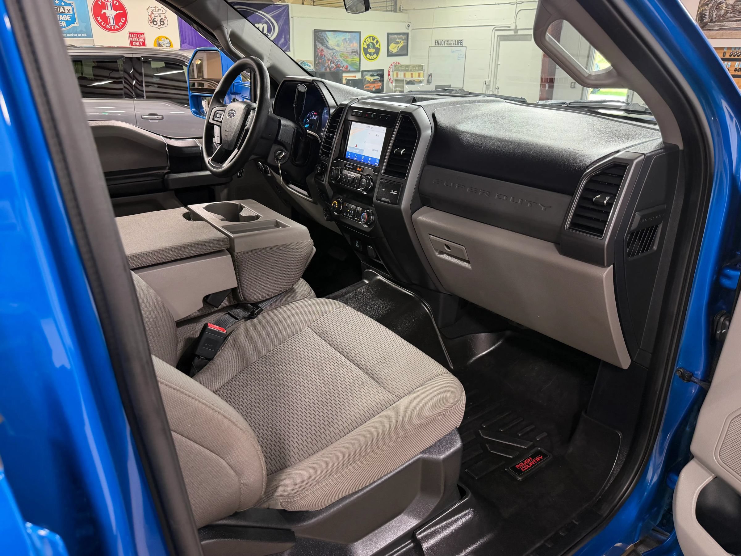 Used 2020 Ford F250 XLT w/ Tremor Off-Road Package AWD/4WD image 20