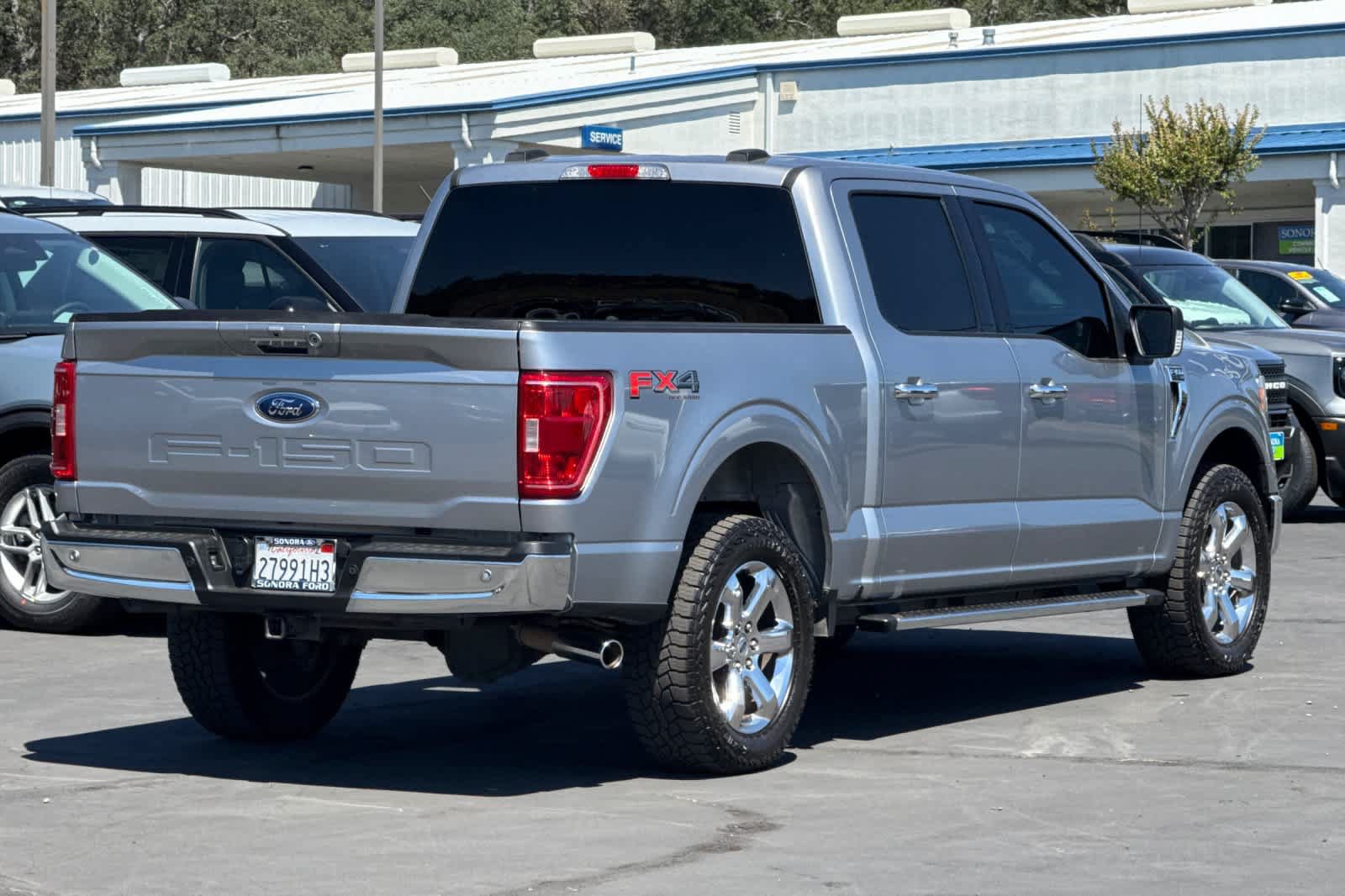 Used 2021 Ford F150 XLT w/ Equipment Group 302A High AWD/4WD image 4