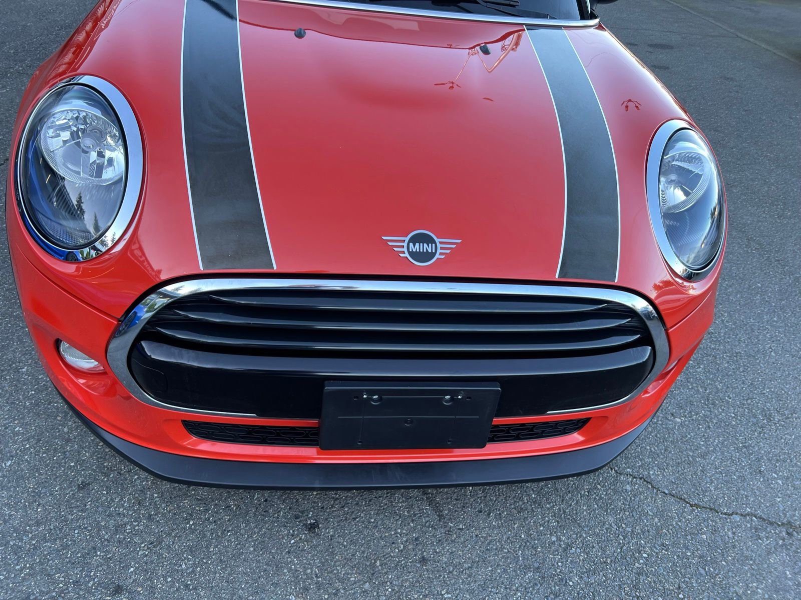 Used 2019 MINI Cooper 2-Door Hardtop FWD image 8