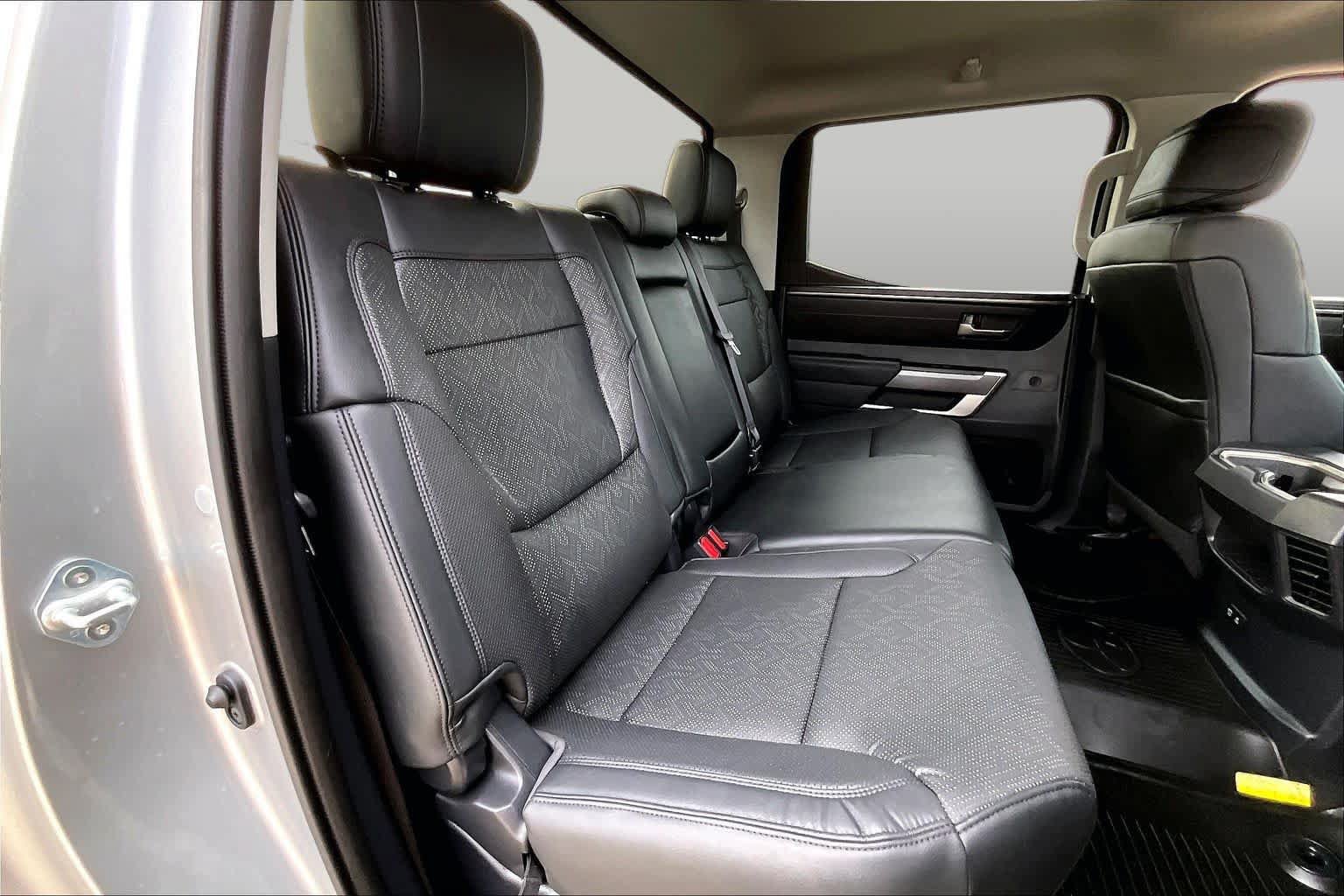 Used 2024 Toyota Tundra SR5 w/ SR5 Premium Package AWD/4WD image 21