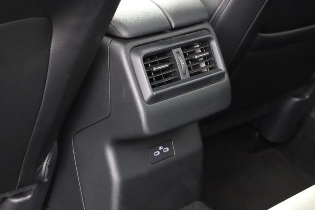 Used 2026 MAZDA CX-50 AWD 2.5 S w/ Premium Package image 17