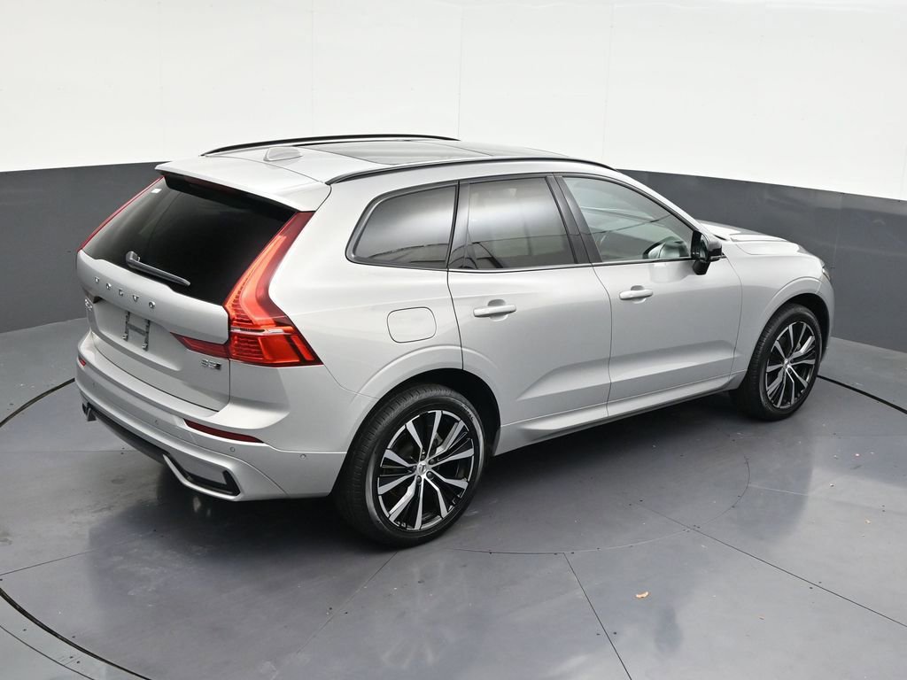 Used 2024 Volvo XC60 B5 Plus w/ Climate Package AWD/4WD image 25