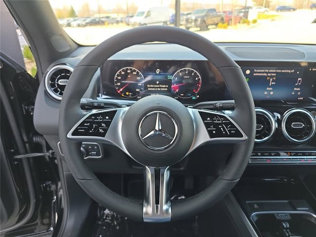 New 2026 Mercedes-Benz GLB 250 4MATIC image 31