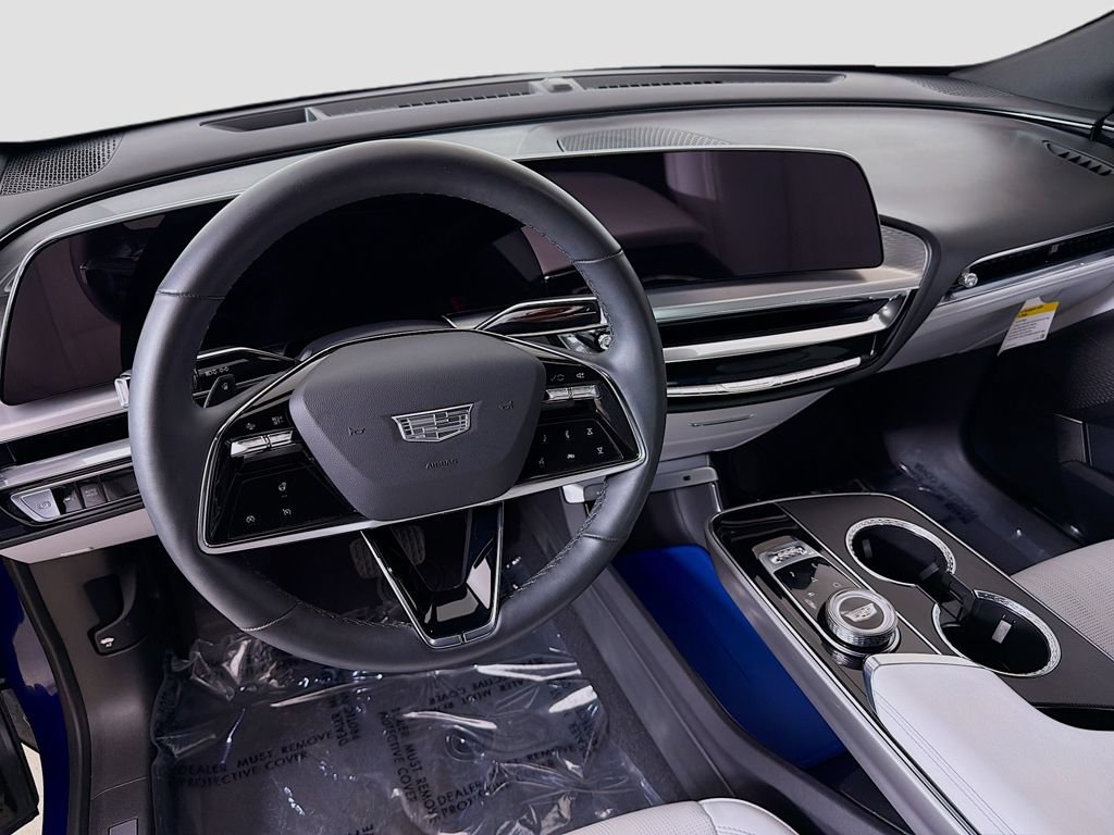 Used 2024 Cadillac Lyriq Luxury RWD image 22