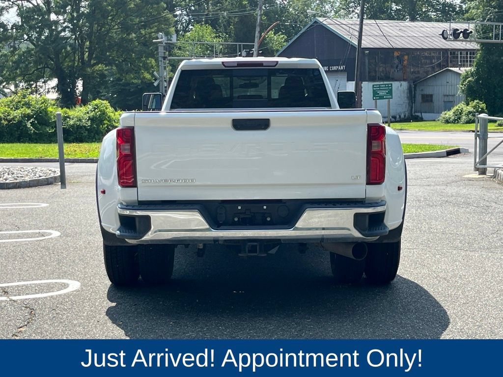 Used 2025 Chevrolet Silverado 3500 LT AWD/4WD image 6