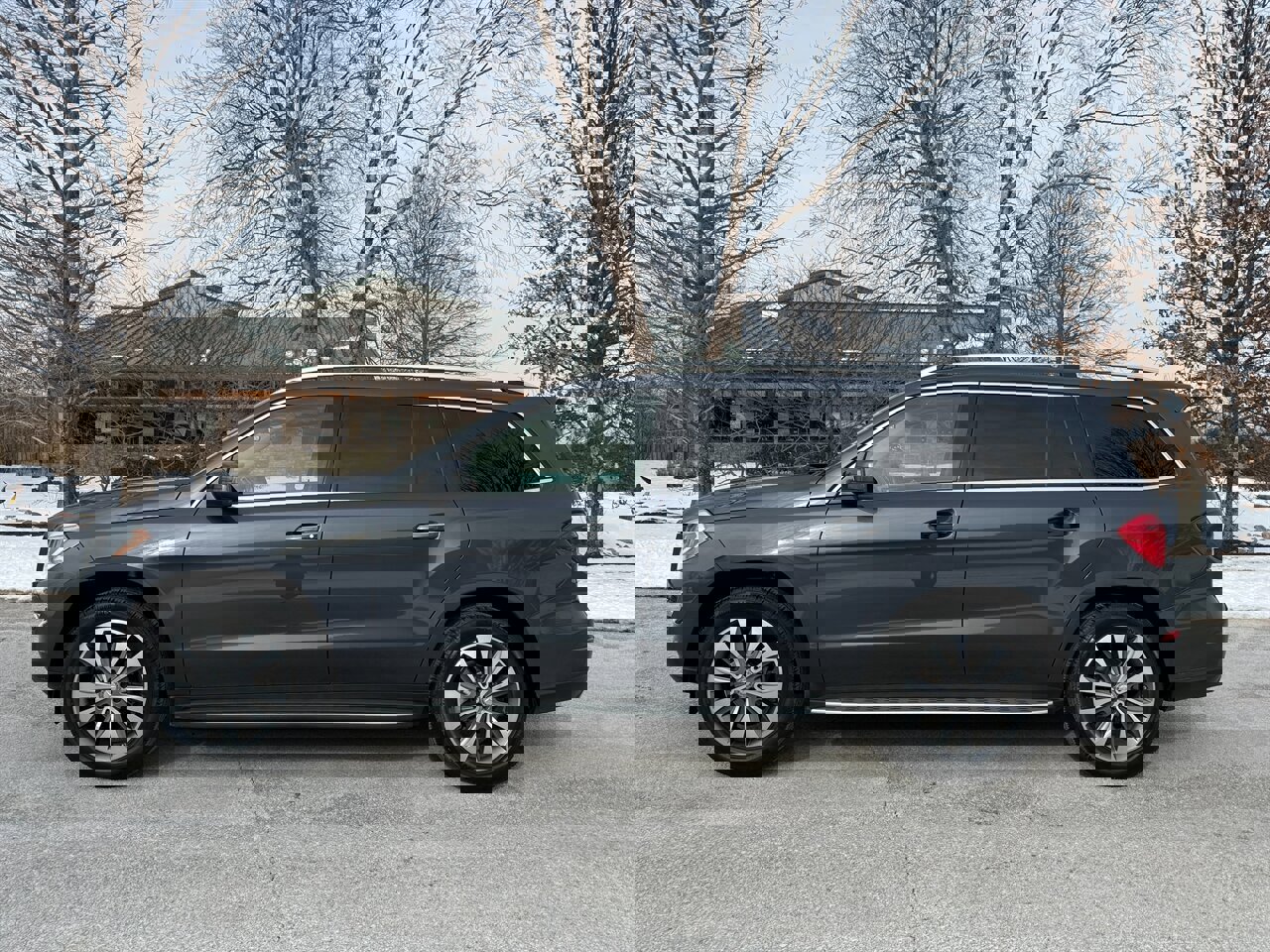 Used 2016 Mercedes-Benz GL 450 4MATIC image 2