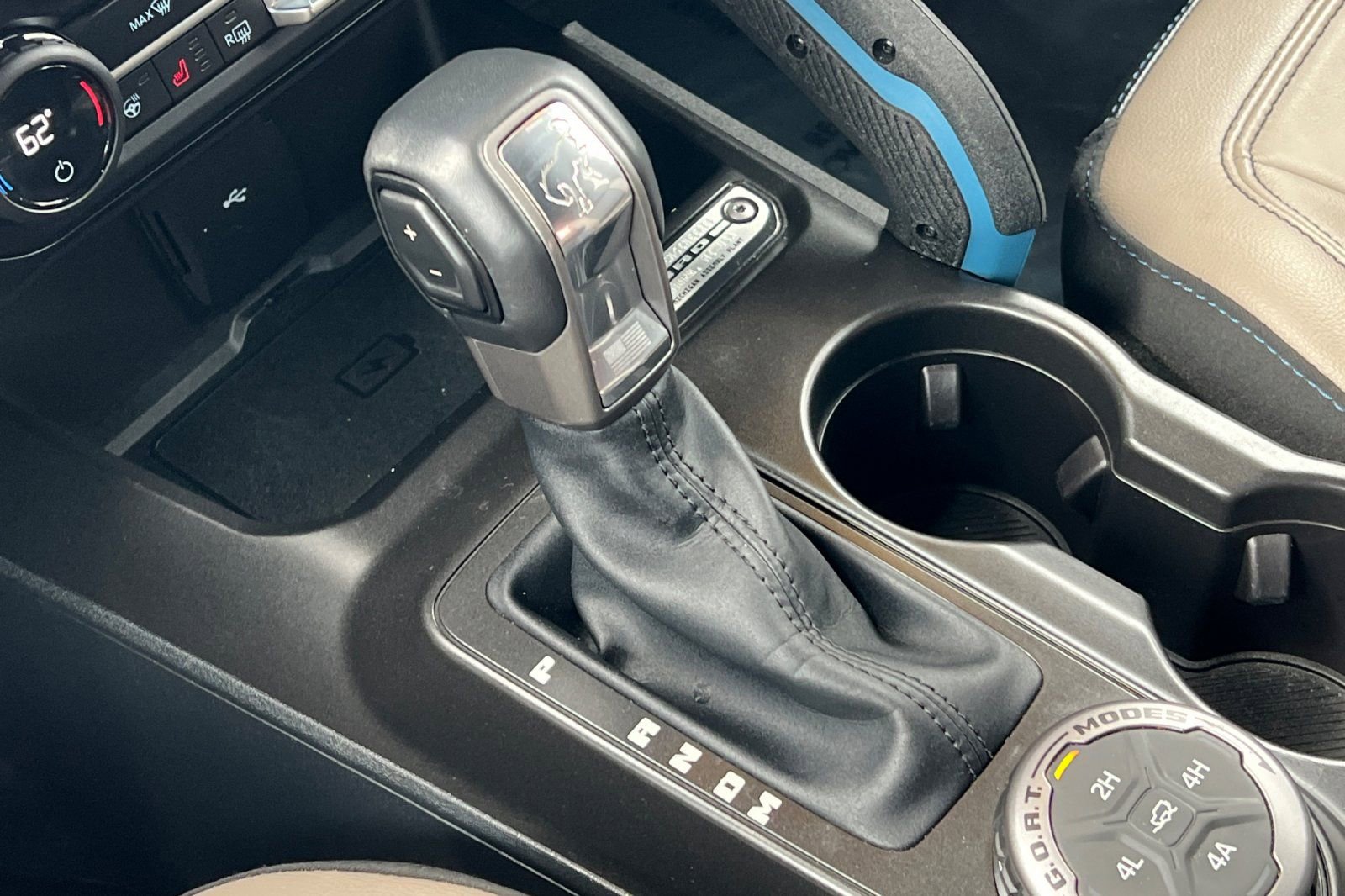 Used 2023 Ford Bronco Wildtrak image 26