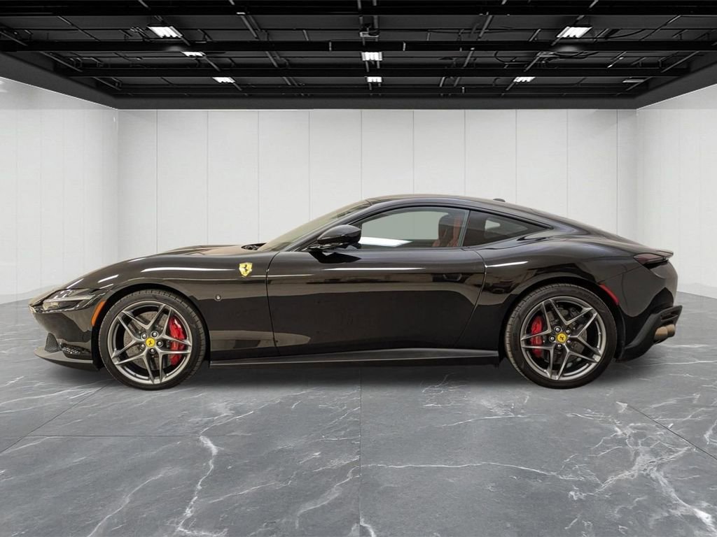 Used 2024 Ferrari Roma image 2